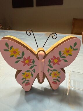 10 each Easter Pink Butterfly Holiday Decor